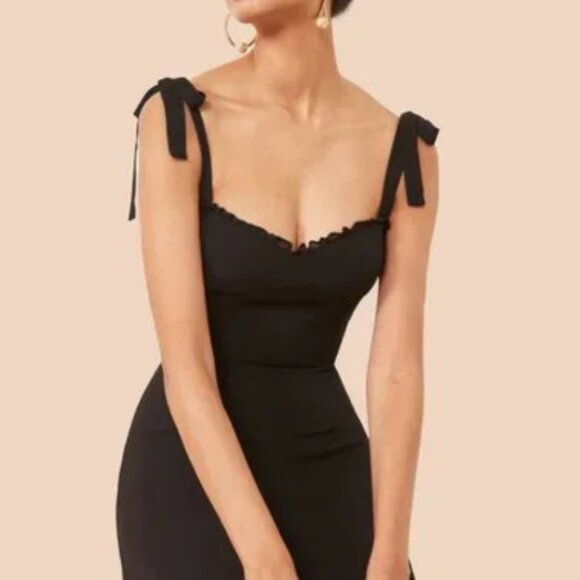 Petite Reformation Christine Dress - Picture 2 of 4